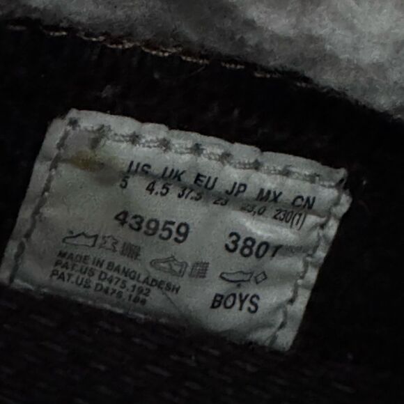 ❌SOLD❌ Timberland Tan Fold-Over Tongue Boots - Picture 10 of 10